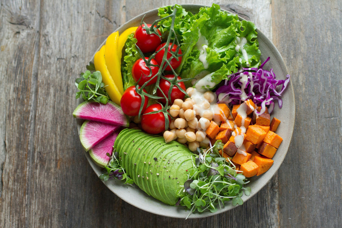 Cooking on Island Time: How to Build a Farm-Fresh Feast at Your Airbnb